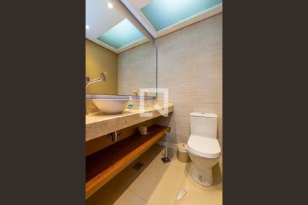 Casa à venda com 352m², 4 quartos e 4 vagas