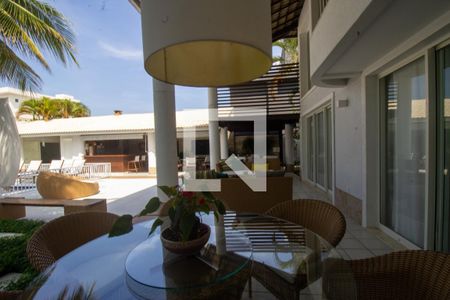 Casa à venda com 625m², 5 quartos e 2 vagas Casa à venda com 625m², 5 quartos e 2 vagasÁrea Gourmet