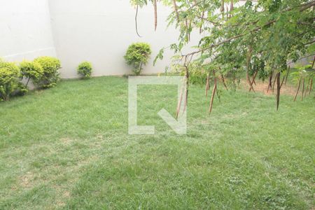 Casa à venda com 238m², 3 quartos e 3 vagasÁrea Externa