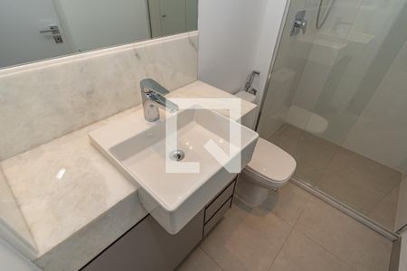 Apartamento à venda com 125m², 3 quartos e 2 vagas Apartamento à venda com 125m², 3 quartos e 2 vagasDetalhe Banheiro da Suíte 2