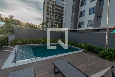 Apartamento à venda com 125m², 3 quartos e 2 vagas Apartamento à venda com 125m², 3 quartos e 2 vagasÁrea comum - Piscina  Churrasqueira