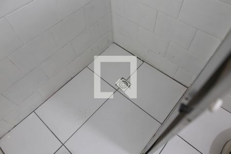 Lavabo de casa para alugar com 3 quartos, 70m² em Vila Nossa Senhora das Vitórias, Mauá