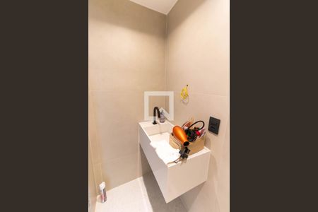 Apartamento à venda com 70m², 2 quartos e 1 vaga Apartamento à venda com 70m², 2 quartos e 1 vagaSuíte - Banheiro