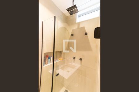 Apartamento à venda com 70m², 2 quartos e 1 vaga Apartamento à venda com 70m², 2 quartos e 1 vagaBanheiro