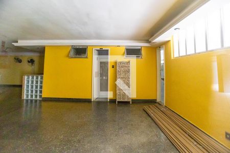 Apartamento à venda com 70m², 2 quartos e 1 vaga Apartamento à venda com 70m², 2 quartos e 1 vagaÁrea comum