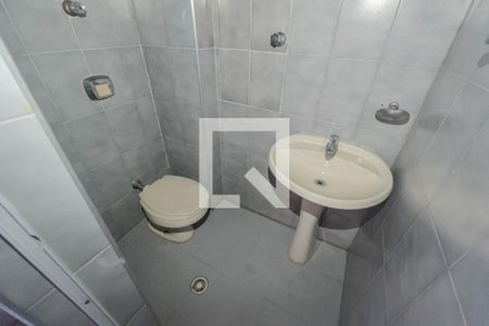 Apartamento para alugar com 80m², 2 quartos e sem vagaBanheiro de serviço