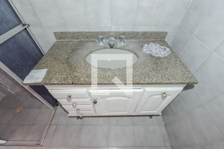 Apartamento para alugar com 80m², 2 quartos e sem vagaBanheiro