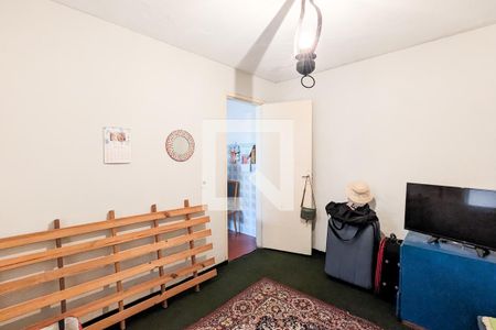 Casa à venda com 265m², 4 quartos e 4 vagas Casa à venda com 265m², 4 quartos e 4 vagasSala da edícula