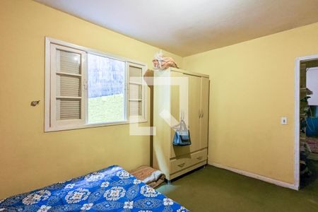 Casa à venda com 265m², 4 quartos e 4 vagas Casa à venda com 265m², 4 quartos e 4 vagasQuarto da edícula