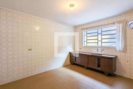 Casa à venda com 265m², 4 quartos e 4 vagas Casa à venda com 265m², 4 quartos e 4 vagasCozinha