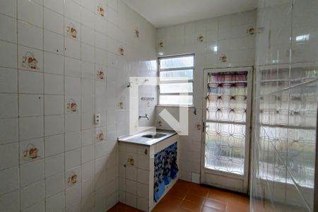 Casa à venda com 550m², 5 quartos e 3 vagas Casa à venda com 550m², 5 quartos e 3 vagascozinha casa 2