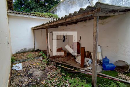 Casa à venda com 550m², 5 quartos e 3 vagas Casa à venda com 550m², 5 quartos e 3 vagasarea 2 casa 2