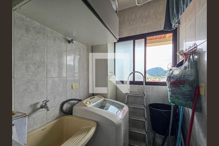 Apartamento para alugar com 200m², 3 quartos e 2 vagas Apartamento para alugar com 200m², 3 quartos e 2 vagasÁrea de Serviço