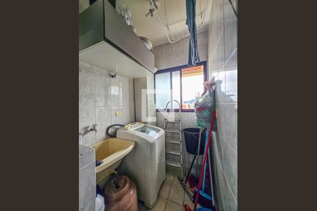 Apartamento para alugar com 200m², 3 quartos e 2 vagas Apartamento para alugar com 200m², 3 quartos e 2 vagasÁrea de Serviço