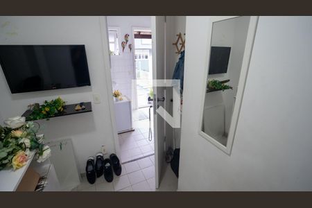 Casa de condomínio à venda com 205m², 5 quartos e 3 vagas Casa de condomínio à venda com 205m², 5 quartos e 3 vagasQuarto de Serviço 1