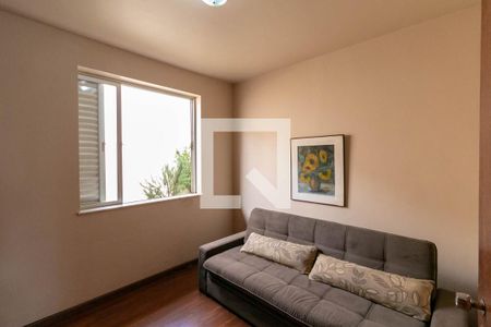 Casa à venda com 400m², 4 quartos e 3 vagas Casa à venda com 400m², 4 quartos e 3 vagasQuarto 2