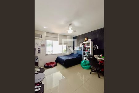 Apartamento à venda com 156m², 3 quartos e sem vagaQuarto