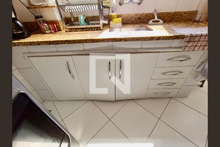 Apartamento à venda com 156m², 3 quartos e sem vagaCopa / Cozinha 