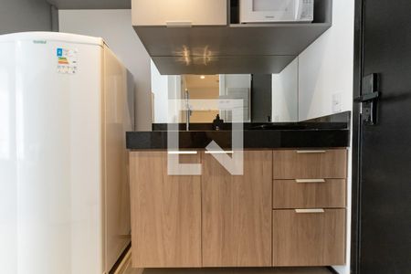 Cozinha de kitnet/studio para alugar com 1 quarto, 25m² em Indianópolis, São Paulo