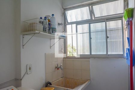 Apartamento à venda com 70m², 2 quartos e 1 vaga Apartamento à venda com 70m², 2 quartos e 1 vagaÁrea de Serviço