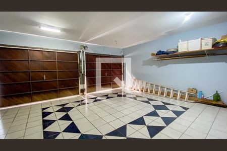 Casa à venda com 400m², 3 quartos e 6 vagasGaragem coberta