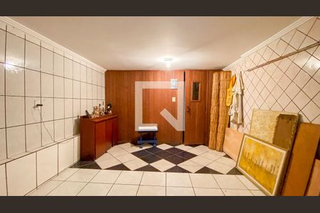 Casa à venda com 400m², 3 quartos e 6 vagasSaúna