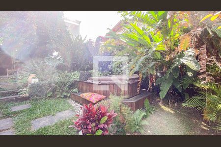 Casa à venda com 400m², 3 quartos e 6 vagasOFURÔ