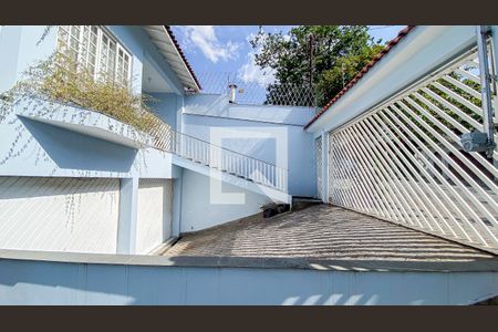 Casa à venda com 400m², 3 quartos e 6 vagasGaragem - Quintal