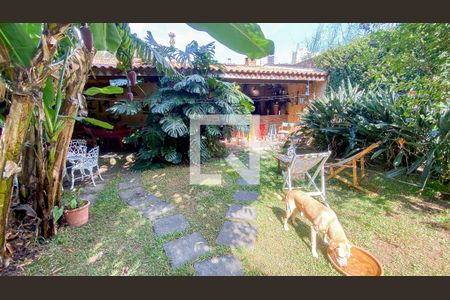 Casa à venda com 400m², 3 quartos e 6 vagasJardim - Quintal
