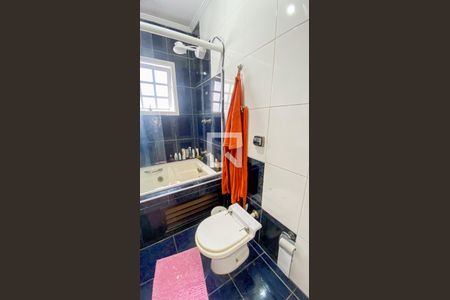 Casa à venda com 400m², 3 quartos e 6 vagasBanheiro da Suíte