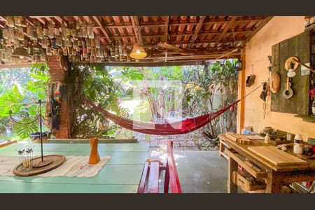 Casa à venda com 400m², 3 quartos e 6 vagasJardim - Quintal - Churrasqueira