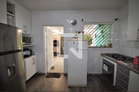 Casa à venda com 112m², 3 quartos e 2 vagasCozinha