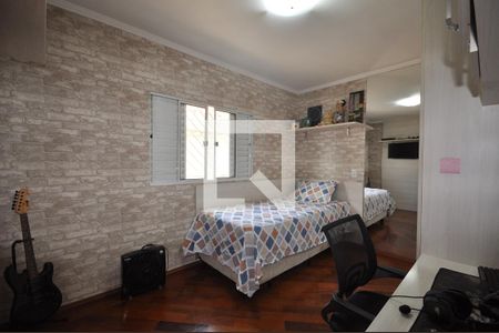 Casa à venda com 112m², 3 quartos e 2 vagasQuarto 2