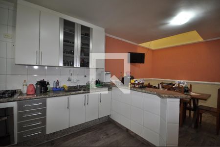 Casa à venda com 112m², 3 quartos e 2 vagasCozinha