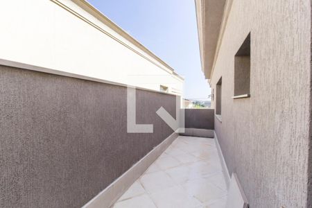 Casa de condomínio à venda com 303m², 3 quartos e 4 vagasCorredor