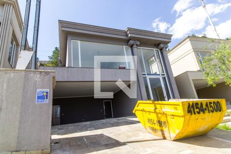 Casa de condomínio à venda com 303m², 3 quartos e 4 vagasGaragem