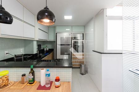 Apartamento à venda com 200m², 3 quartos e 2 vagasCozinha