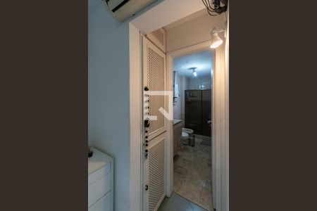 Apartamento à venda com 200m², 3 quartos e 2 vagasBanheiro Suíte