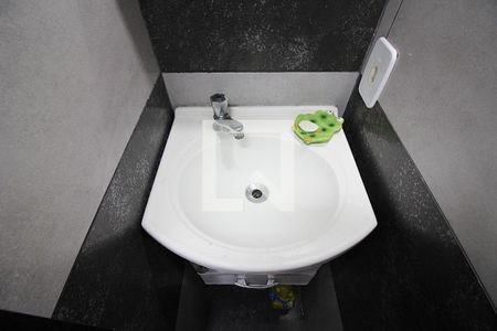 Casa de condomínio à venda com 114m², 2 quartos e 1 vagaLavabo