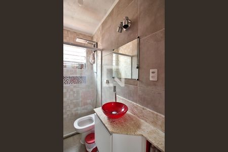 Casa de condomínio à venda com 114m², 2 quartos e 1 vagaBanheiro Social