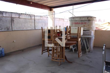 Casa à venda com 120m², 2 quartos e 1 vagaÁrea comum