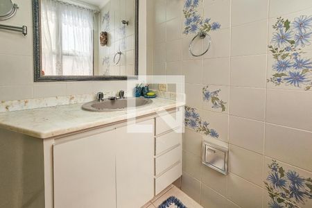 Apartamento para alugar com 145m², 3 quartos e 2 vagas Apartamento para alugar com 145m², 3 quartos e 2 vagasBanheiro da suíte 2