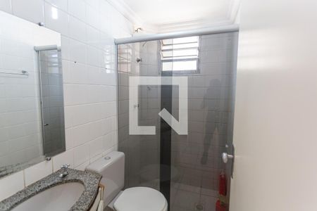 Apartamento à venda com 71m², 3 quartos e 1 vaga Apartamento à venda com 71m², 3 quartos e 1 vagaBanheiro Social