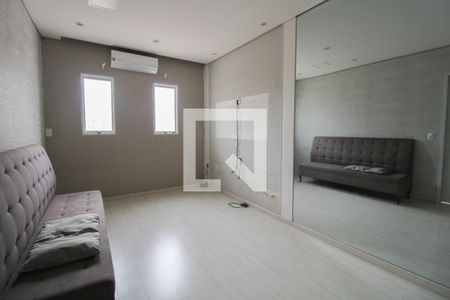 Casa à venda com 200m², 4 quartos e 3 vagas Casa à venda com 200m², 4 quartos e 3 vagasSala