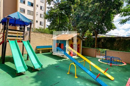 Apartamento à venda com 49m², 2 quartos e 1 vagaÁrea Comum - Playground