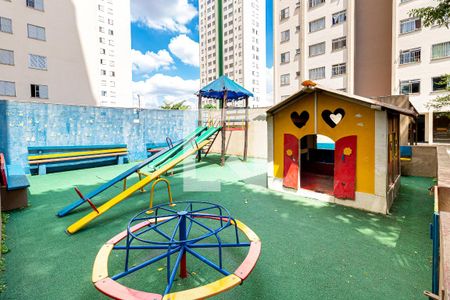 Apartamento à venda com 49m², 2 quartos e 1 vagaÁrea Comum - Playground