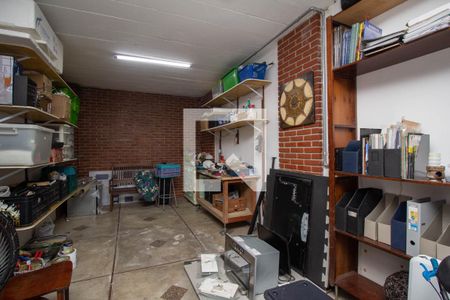 Casa à venda com 150m², 2 quartos e 4 vagas Casa à venda com 150m², 2 quartos e 4 vagasQuarto de Serviço