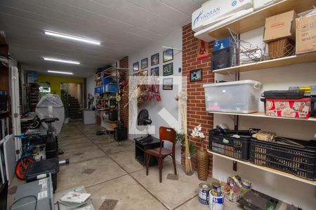 Casa à venda com 150m², 2 quartos e 4 vagas Casa à venda com 150m², 2 quartos e 4 vagasQuarto de Serviço