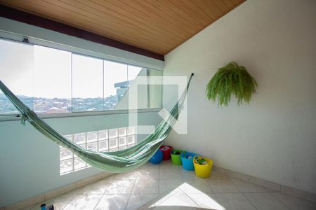 Casa à venda com 150m², 2 quartos e 4 vagas Casa à venda com 150m², 2 quartos e 4 vagasVaranda Quarto 1