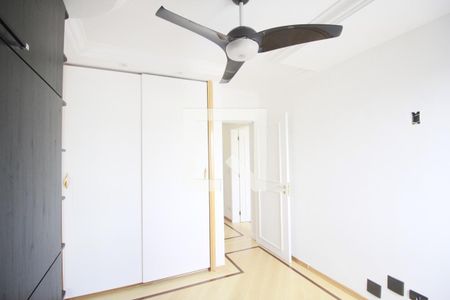 Apartamento à venda com 222m², 4 quartos e 3 vagasQuarto 1